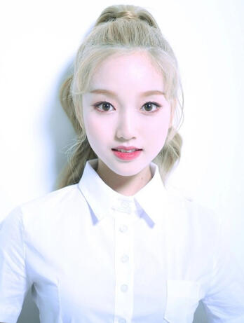 thetemptations.carrd.co